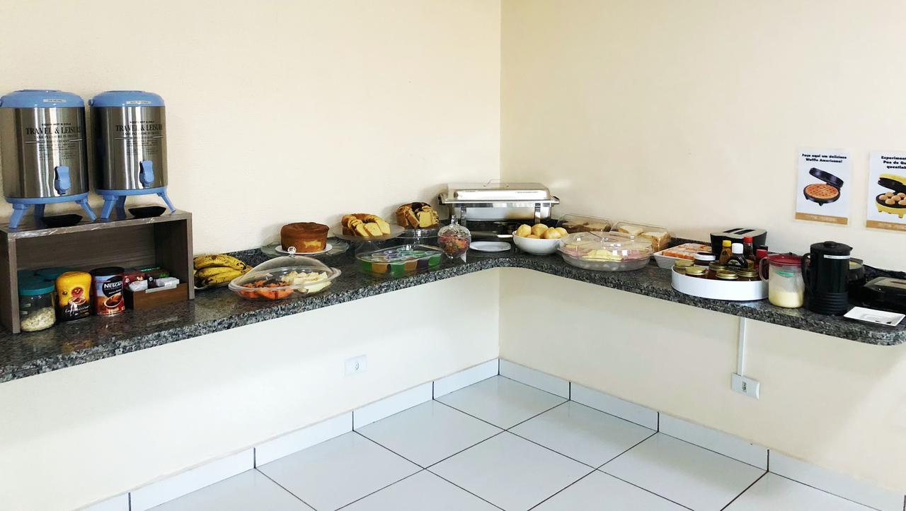 קמפו גרנדה Hotel Premier מראה חיצוני תמונה